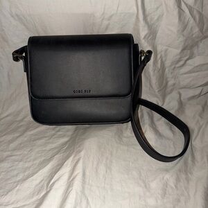 Gigi Pip Rhys Crossbody Leather Bag